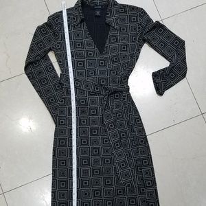Express Black & White Geometric Wrap Around Dress